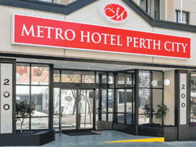 METRO HOTEL PERTH CITY