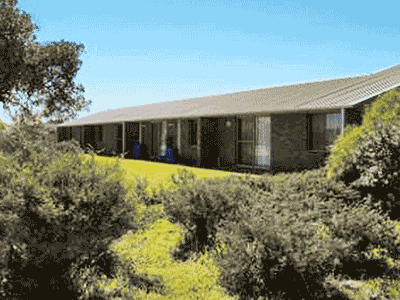 LEEMAN HOLIDAY UNITS