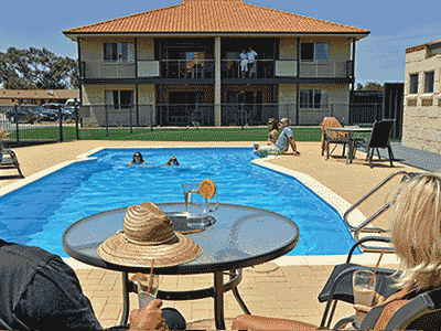 PINNACLES EDGE RESORT